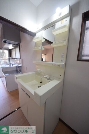 芝山5丁目戸建の物件内観写真